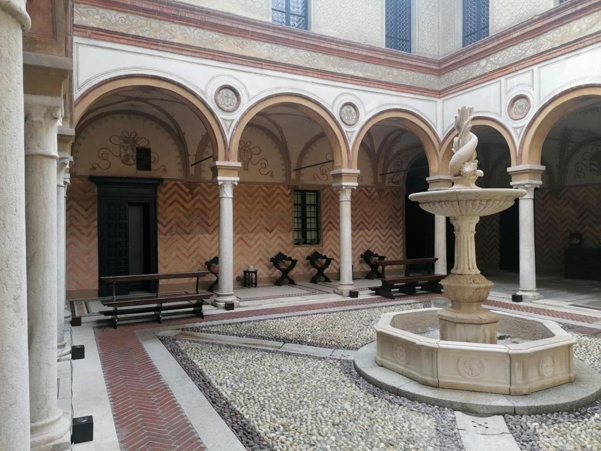 Foresteria Palazzo Guazzoni Zaccaria Cremona Kültér fotó