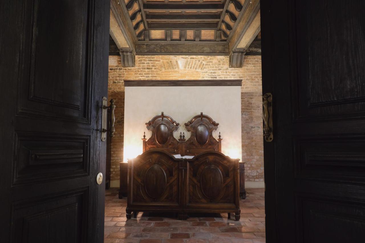 Foresteria Palazzo Guazzoni Zaccaria Cremona Kültér fotó