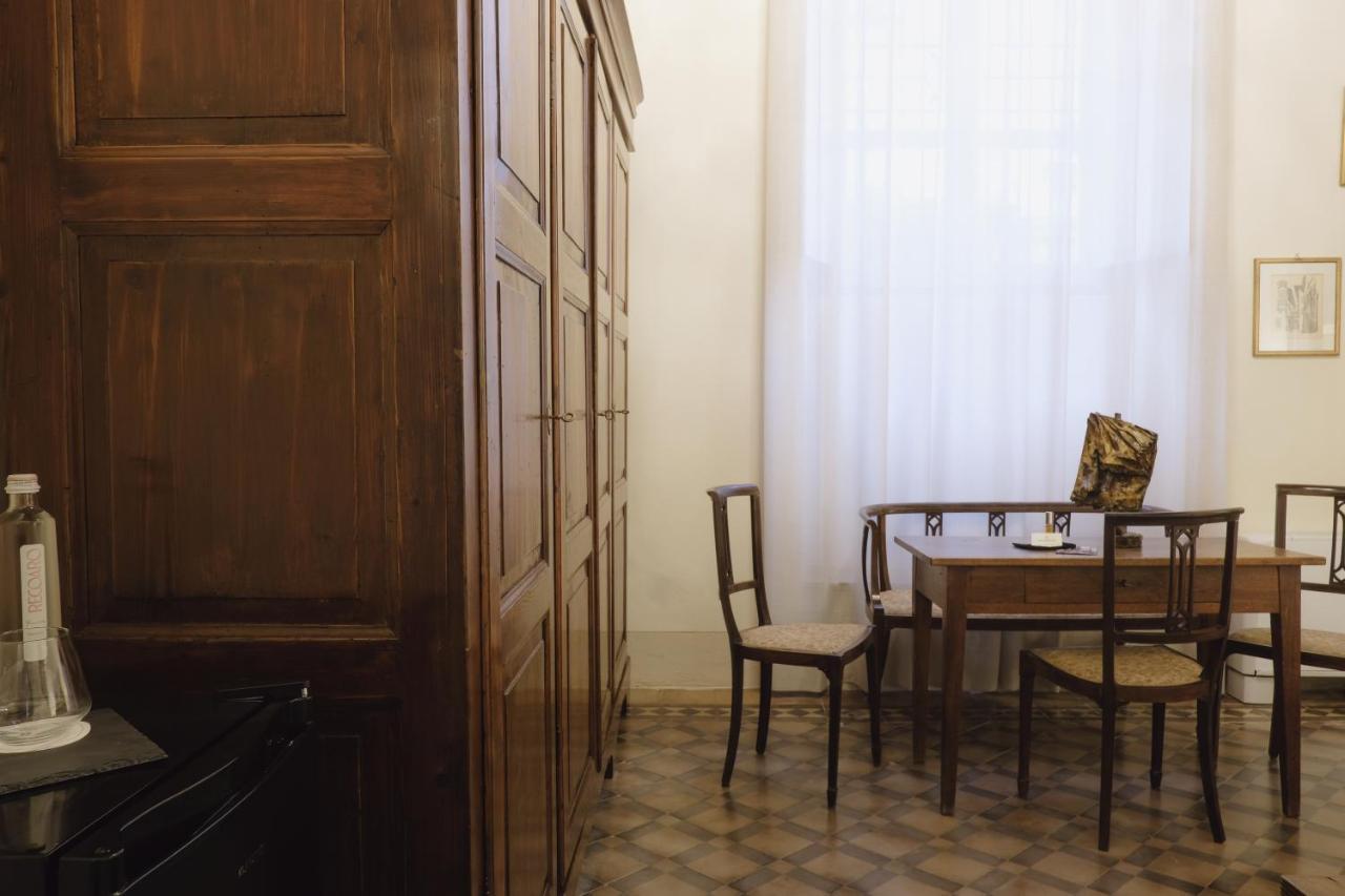 Foresteria Palazzo Guazzoni Zaccaria Cremona Kültér fotó