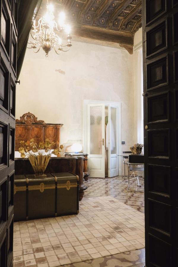 Foresteria Palazzo Guazzoni Zaccaria Cremona Kültér fotó